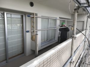 久留米市でマンションの外壁高圧洗浄