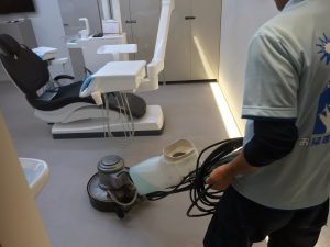 福岡市天神歯科医院定期清掃