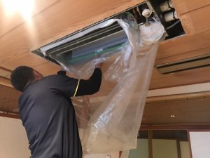 朝倉市旅館天井型エアコン洗浄